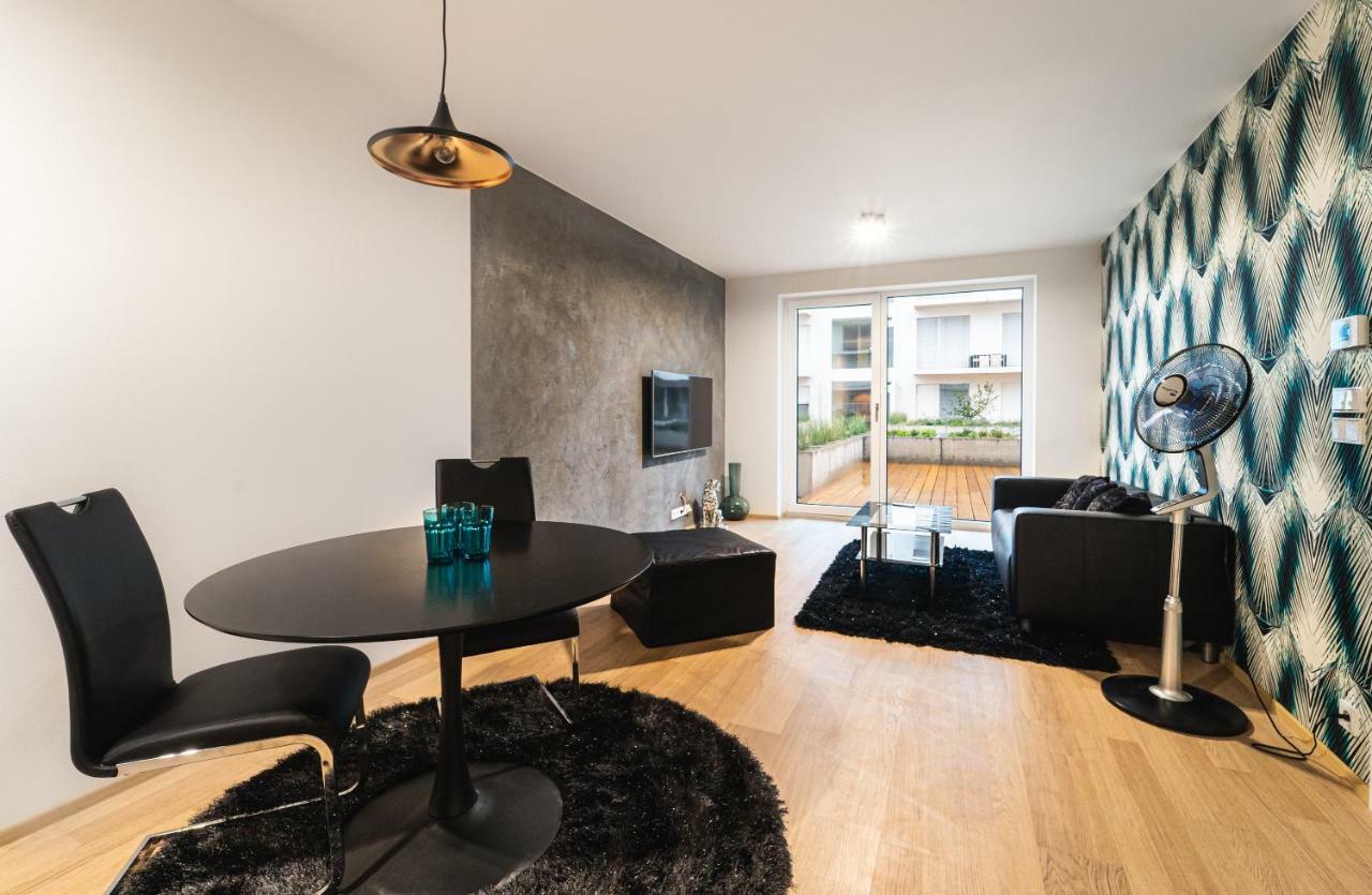 In Apartments Brno Ngoại thất bức ảnh